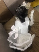 Vestido de Noiva Pet Luxo Tamanho M para Cães Médio